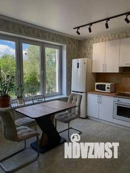 2-к квартира, посуточно, 70м2, 3/25 этаж