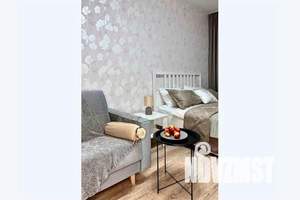 1-к квартира, посуточно, 42м2, 1/10 этаж