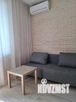 Студия квартира, посуточно, 19м2, 16/19 этаж