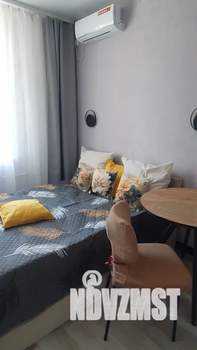 Студия квартира, посуточно, 17м2, 4/5 этаж