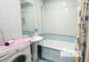 Студия квартира, посуточно, 35м2, 5/25 этаж