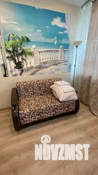Студия квартира, посуточно, 35м2, 6/23 этаж