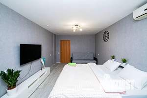 1-к квартира, посуточно, 48м2, 7/17 этаж