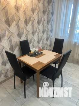 2-к квартира, посуточно, 63м2, 10/18 этаж