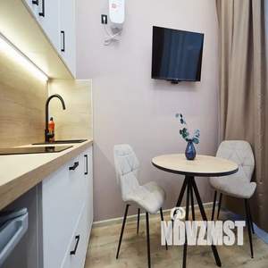 Студия квартира, посуточно, 24м2, 1/6 этаж
