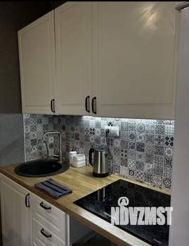 Студия квартира, посуточно, 29м2, 6/23 этаж