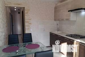 1-к квартира, посуточно, 40м2, 2/10 этаж