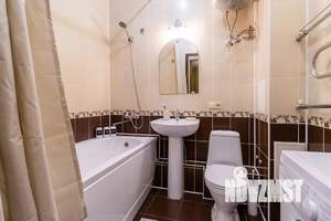 1-к квартира, посуточно, 38м2, 7/10 этаж