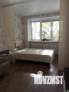 2-к квартира, посуточно, 44м2, 1/5 этаж