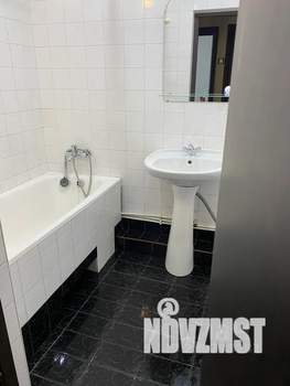 1-к квартира, посуточно, 40м2, 4/6 этаж