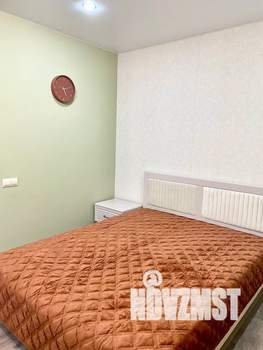 Студия квартира, посуточно, 32м2, 2/3 этаж