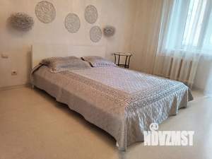 2-к квартира, посуточно, 67м2, 4/10 этаж