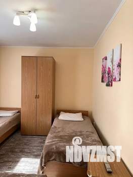 3-к квартира, посуточно, 57м2, 2/2 этаж