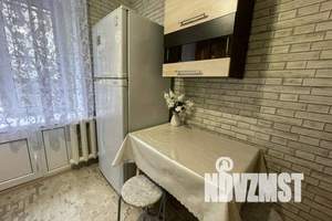 2-к квартира, посуточно, 43м2, 1/5 этаж