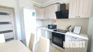 2-к квартира, посуточно, 48м2, 1/1 этаж