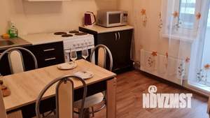 1-к квартира, посуточно, 42м2, 11/24 этаж