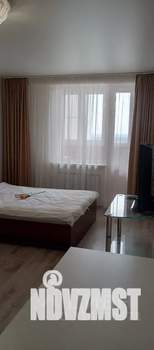 1-к квартира, посуточно, 40м2, 12/15 этаж
