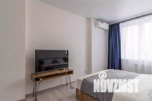 1-к квартира, посуточно, 40м2, 22/25 этаж