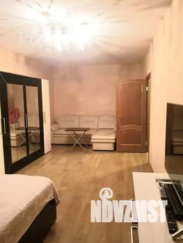 1-к квартира, посуточно, 50м2, 5/8 этаж