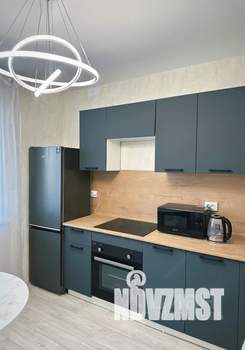 1-к квартира, посуточно, 35м2, 6/10 этаж