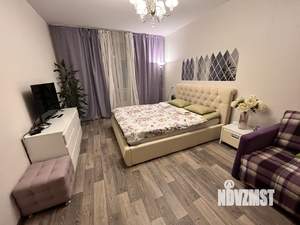 1-к квартира, посуточно, 43м2, 4/10 этаж