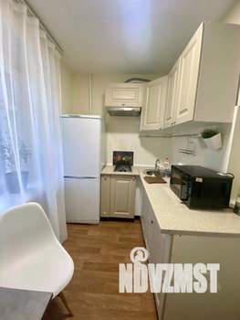 2-к квартира, посуточно, 50м2, 1/1 этаж