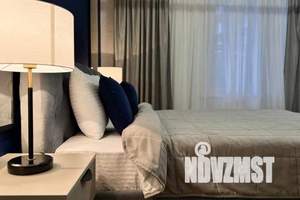 1-к квартира, посуточно, 41м2, 1/25 этаж