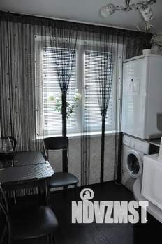 1-к квартира, посуточно, 34м2, 3/5 этаж