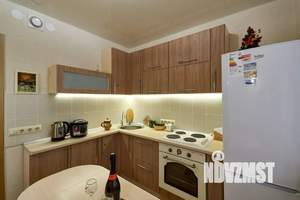 1-к квартира, посуточно, 30м2, 4/10 этаж