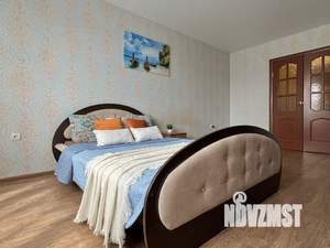 1-к квартира, посуточно, 44м2, 1/1 этаж