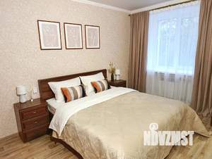 2-к квартира, посуточно, 42м2, 3/12 этаж