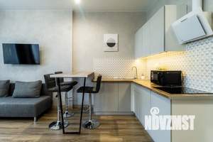 1-к квартира, посуточно, 38м2, 3/12 этаж