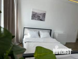 1-к квартира, посуточно, 42м2, 1/3 этаж