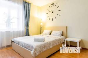 1-к квартира, посуточно, 38м2, 7/10 этаж