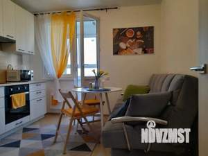 1-к квартира, посуточно, 37м2, 1/1 этаж