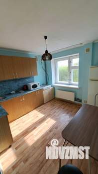 1-к квартира, посуточно, 43м2, 1/1 этаж