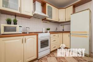 2-к квартира, посуточно, 50м2, 1/1 этаж