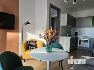 1-к квартира, посуточно, 38м2, 1/1 этаж