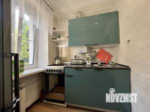 2-к квартира, посуточно, 40м2, 3/3 этаж