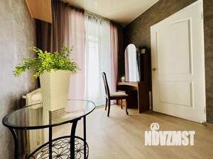 2-к квартира, посуточно, 70м2, 1/1 этаж