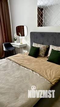 2-к квартира, посуточно, 52м2, 1/18 этаж