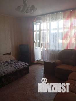 1-к квартира, посуточно, 42м2, 10/10 этаж