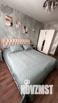 2-к квартира, посуточно, 62м2, 17/25 этаж