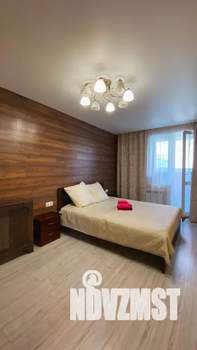 2-к квартира, посуточно, 62м2, 4/18 этаж