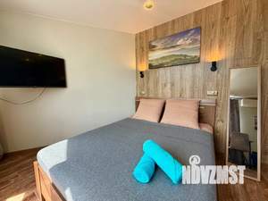 Студия квартира, посуточно, 48м2, 3/19 этаж