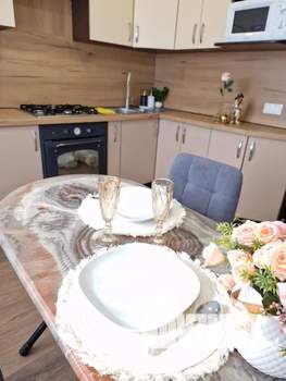 1-к квартира, посуточно, 40м2, 9/9 этаж