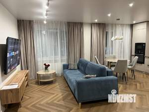 3-к квартира, посуточно, 67м2, 1/9 этаж