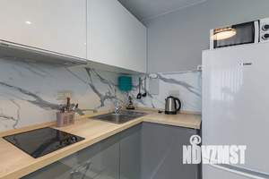 Студия квартира, посуточно, 25м2, 1/18 этаж