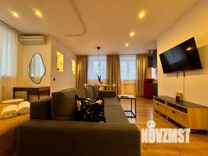 Студия квартира, посуточно, 46м2, 4/4 этаж