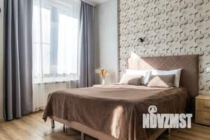 Студия квартира, посуточно, 38м2, 3/12 этаж